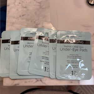 Precision Beauty Under-Eye Pads